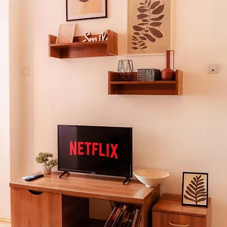 Romanian Athenaeum 1br With Amazing View Bucarest