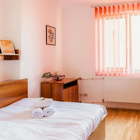 Romanian Athenaeum 1br With Amazing View شقة