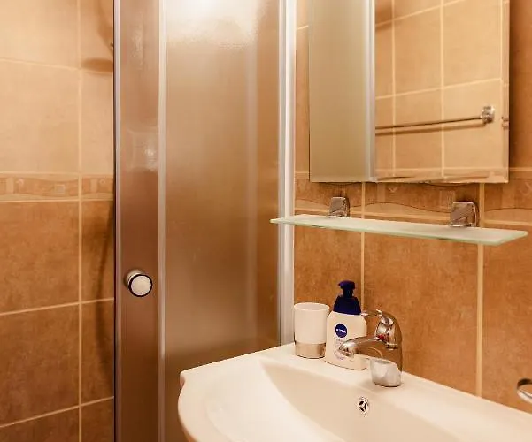 Romanian Athenaeum 1br With Amazing View شقة